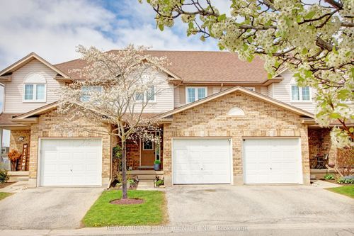 50-31 Schroder Cres, Guelph, ON, N1E7M6 | Card Image