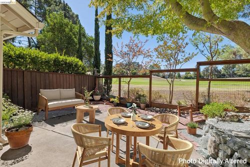345 Kinross Dr, Walnut Creek, CA, 94598-2107 | Card Image