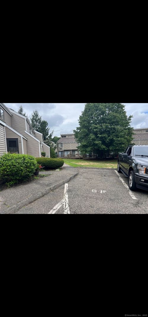 apt-6a-51 Brook St, Naugatuck, CT, 06770-3151 | Card Image