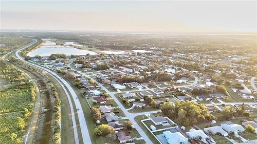 3065 Se Sumner Ln, Port St Lucie, FL, 34952-7062 | Card Image