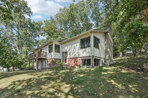 3 Alpine Ter, Sparta, NJ, 07871-1507 | Card Image