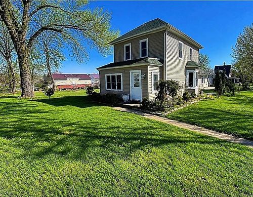 110 W Mill St, Winthrop, MN, 55396-2500 | Card Image