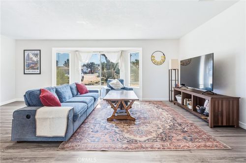 57826 Joshua, Yucca Valley, CA, 92284 | Card Image