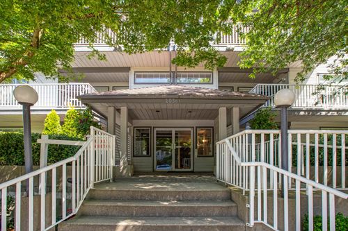 401-20561 113 Ave, Maple Ridge, BC, V2X1E2 | Card Image