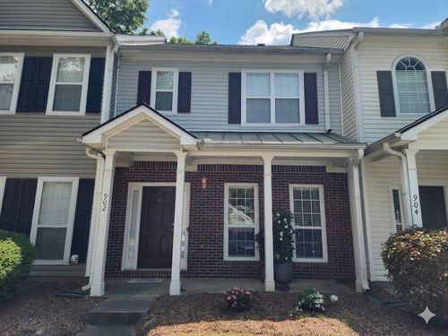 902 Tree Creek Blvd, Lawrenceville, GA, 30043-7406 | Card Image