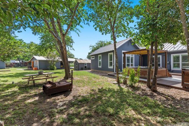 14280 State Highway 16 N, House other with 3 bedrooms, 2 bathrooms and null parking in Medina TX | Image 32