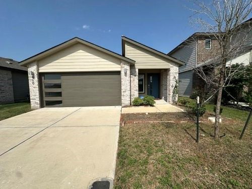 910 Kickapoo Ln, College Station, TX, 77845-2166 | Card Image