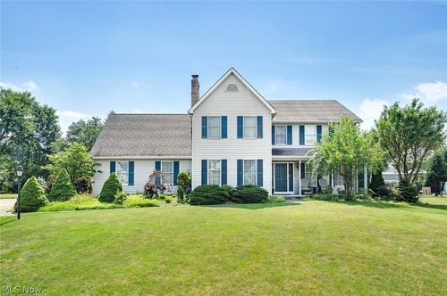 3053 Chablis Ln, Youngstown, OH, 44514-5821 | Card Image