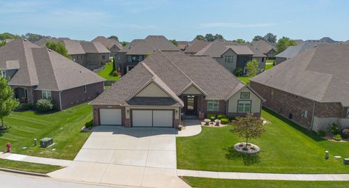 1386 N Rockingham Ave, Nixa, MO, 65714-8775 | Card Image