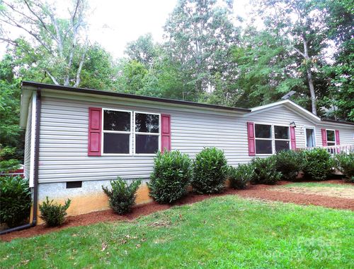 31 Mcgee Hl, Fairview, NC, 28730-8820 | Card Image