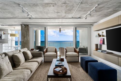23c-881 Ocean Dr, Key Biscayne, FL, 33149-2633 | Card Image