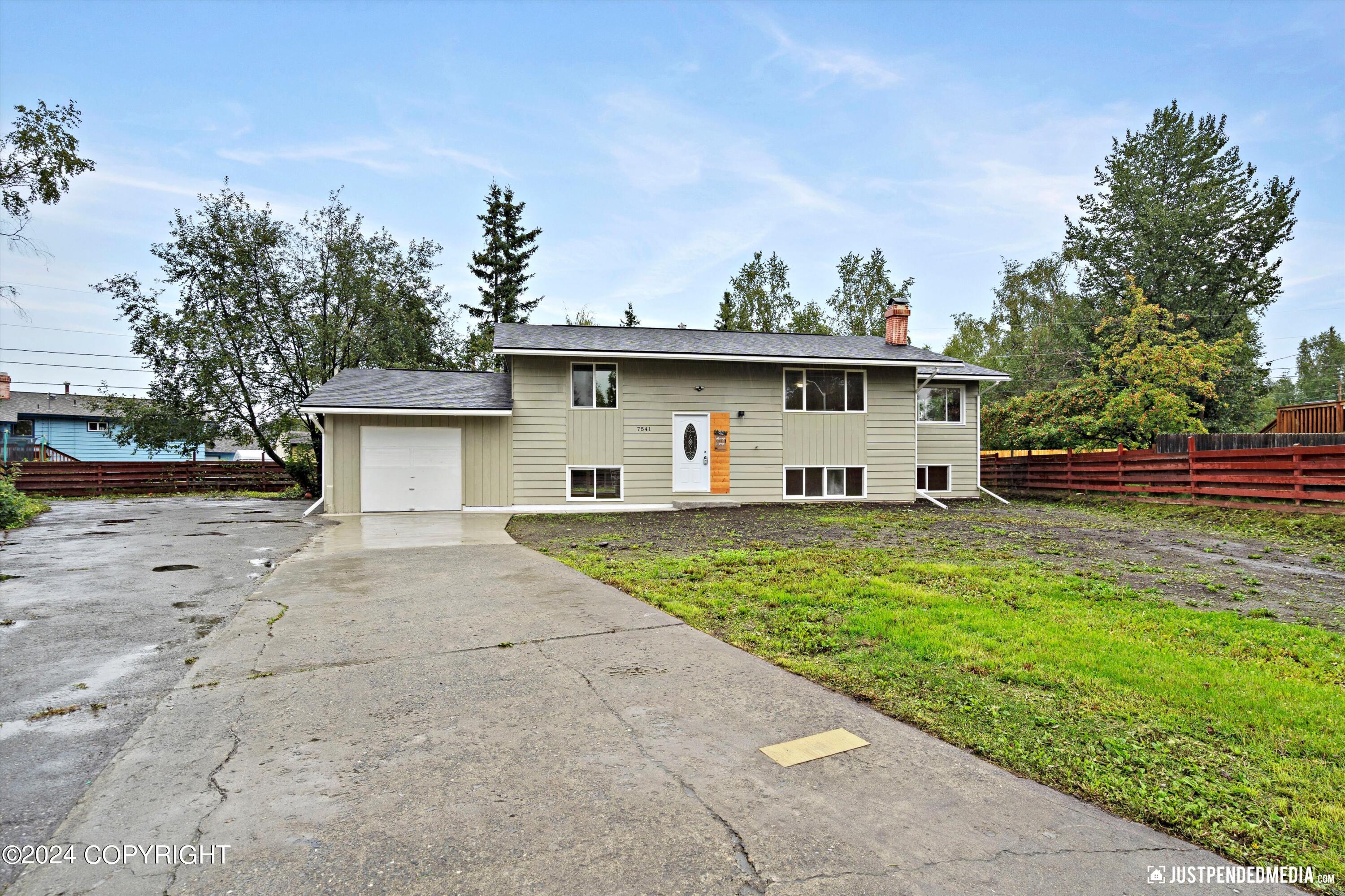 Beluga Cir, Anchorage, AK 99504