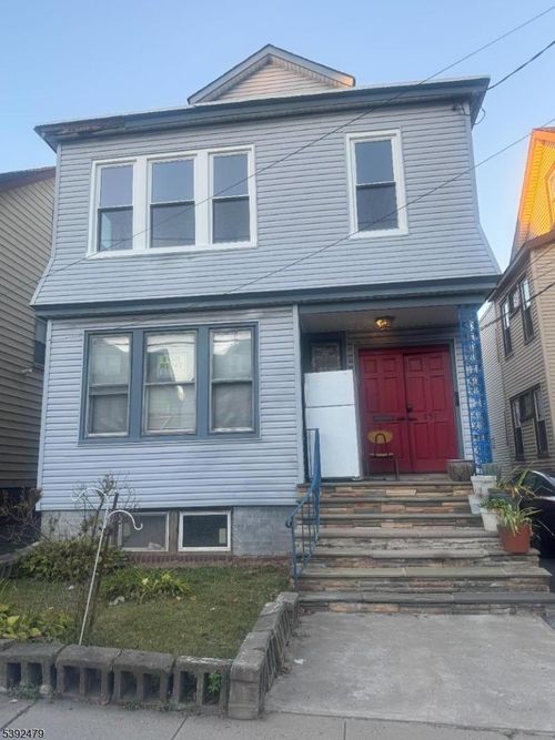 251 Conklin Ave, Hillside, NJ, 07205-1446 | Card Image