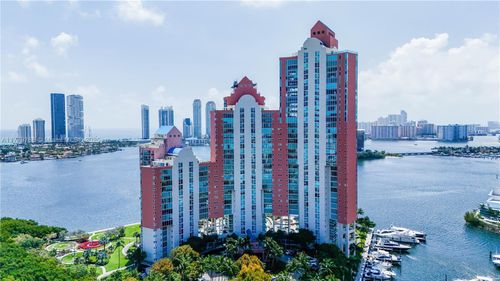 apt-2004-3370 Ne 190th St, Aventura, FL, 33180-2417 | Card Image