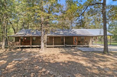 Cozy cabin in the woods. Looking for a place to escape, welcome to 2540 Howell Rd, Corrigan TX | Image 1