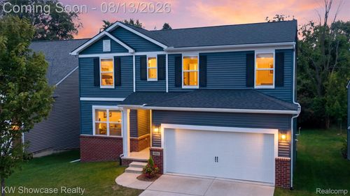 1592 Beachwood Dr, Walled Lake, MI, 48390-5881 | Card Image
