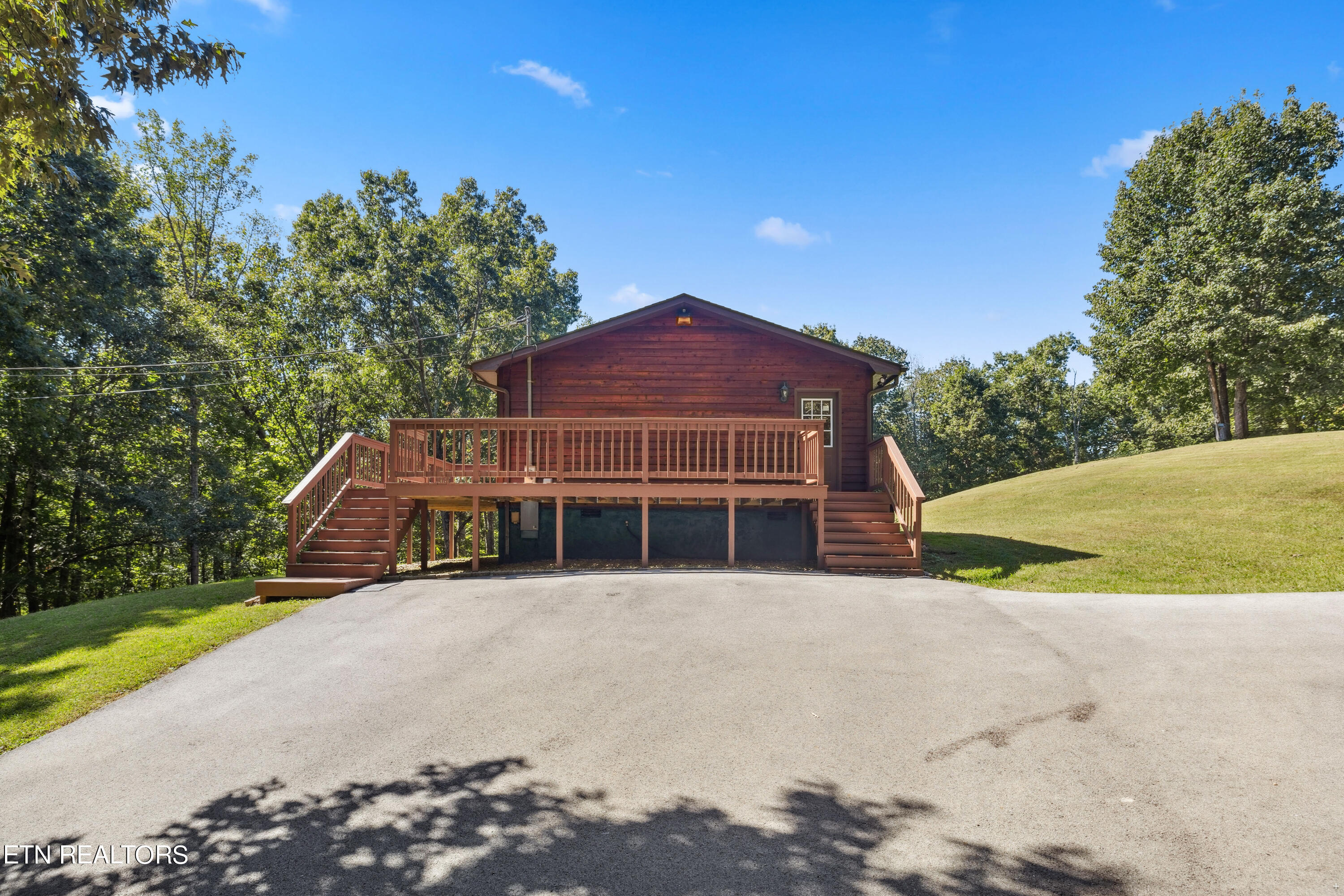 Drinnen Rd, Knoxville, TN 37914