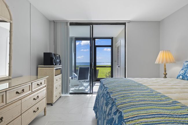 APT-104 - 3472 Ne Causeway Blvd, Condo with 2 bedrooms, 2 bathrooms and null parking in Jensen Beach FL | Image 20
