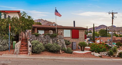 3245 Stone Edge Rd, El Paso, TX, 79904-2431 | Card Image