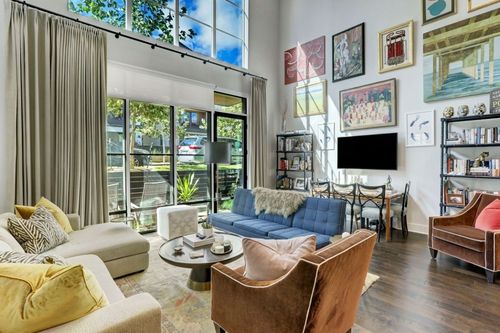 4709 Unity Cir, Austin, TX, 78731-6607 | Card Image