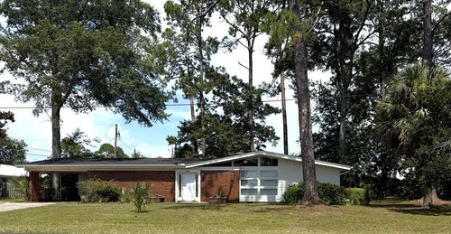 2203 Monument Ave, Port St. Joe, FL, 32456-2372 | Card Image