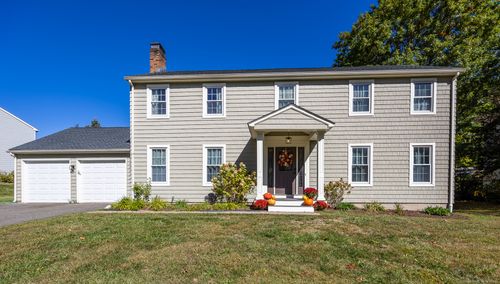 4 Brookfield Ct, Cheshire, CT, 06410-4302 | Card Image