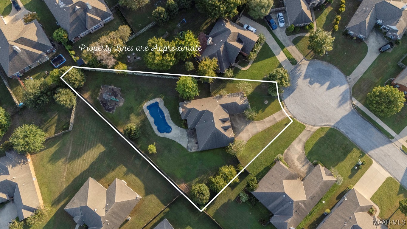 Chadesberry Ct, Montgomery, AL 36117