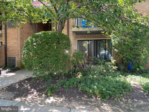 50-50 Le Forge Ct, CHESTERBROOK, PA, 19087-1223 | Card Image