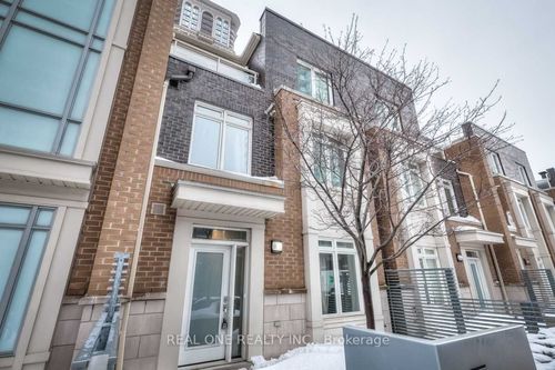 th23-a-370 Square One Drive, Mississauga, ON, L5B0E6 | Card Image