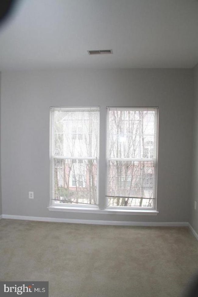 APT-301 - 1520 N Point Dr, Condo with 2 bedrooms, 2 bathrooms and null parking in RESTON VA | Image 9