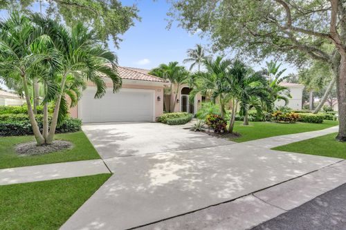 2246 Allen Creek Rd, West Palm Beach, FL, 33411-5702 | Card Image