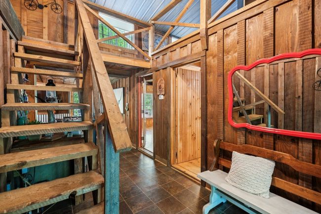 85 Clear Lake Ct, Home with 3 bedrooms, 2 bathrooms and null parking in Ellijay GA | Image 10