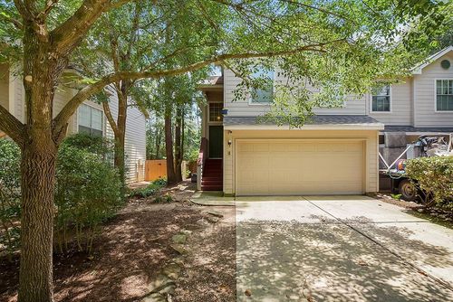 7 Newberry Trail Ct, The Woodlands, TX, 77382-2320 | Card Image