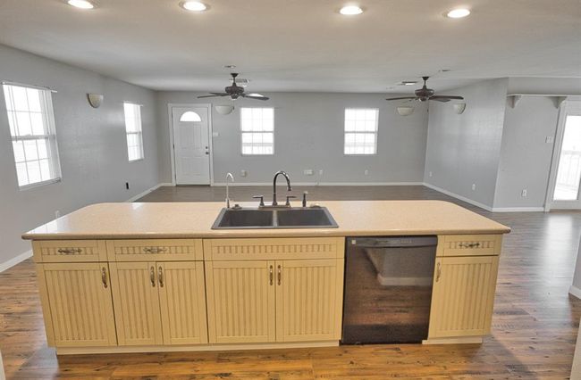 1709 County Road 441 D, House other with 3 bedrooms, 2 bathrooms and null parking in Brazoria TX | Image 25