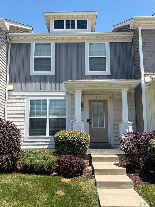311 Countryshire Dr, Lake St Louis, MO, 63367-5818 | Card Image