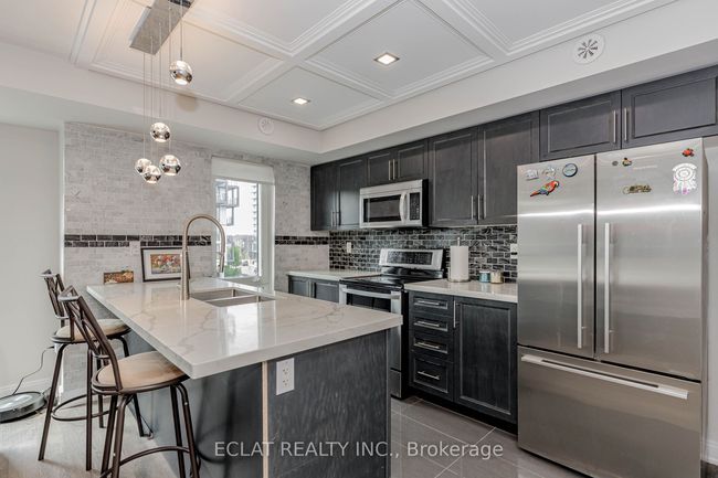 100 - 100 Dufay Rd, Condo with 2 bedrooms, 2 bathrooms and 1 parking in Brampton ON | Image 8