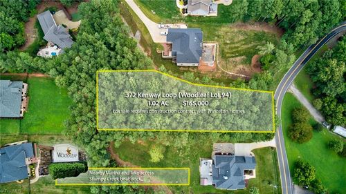 372 Kenway Loop, Mooresville, NC, 28117-8411 | Card Image