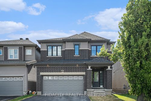 644 Eagle Crest Hts, Stittsville, ON, K2S1G6 | Card Image