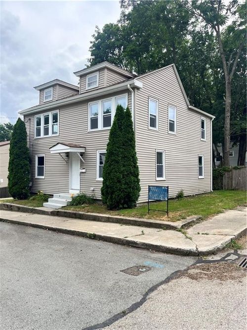 22 Agnes St, West Warwick, RI, 02893-5713 | Card Image