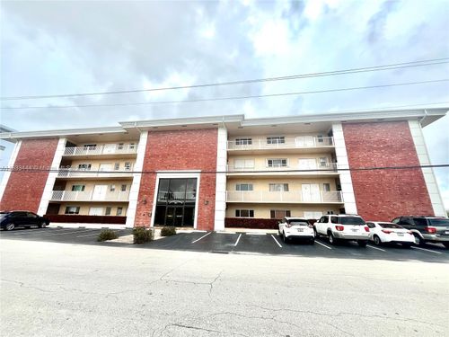 apt-104-2841 Ne 33rd Ct, Fort Lauderdale, FL, 33306-2039 | Card Image