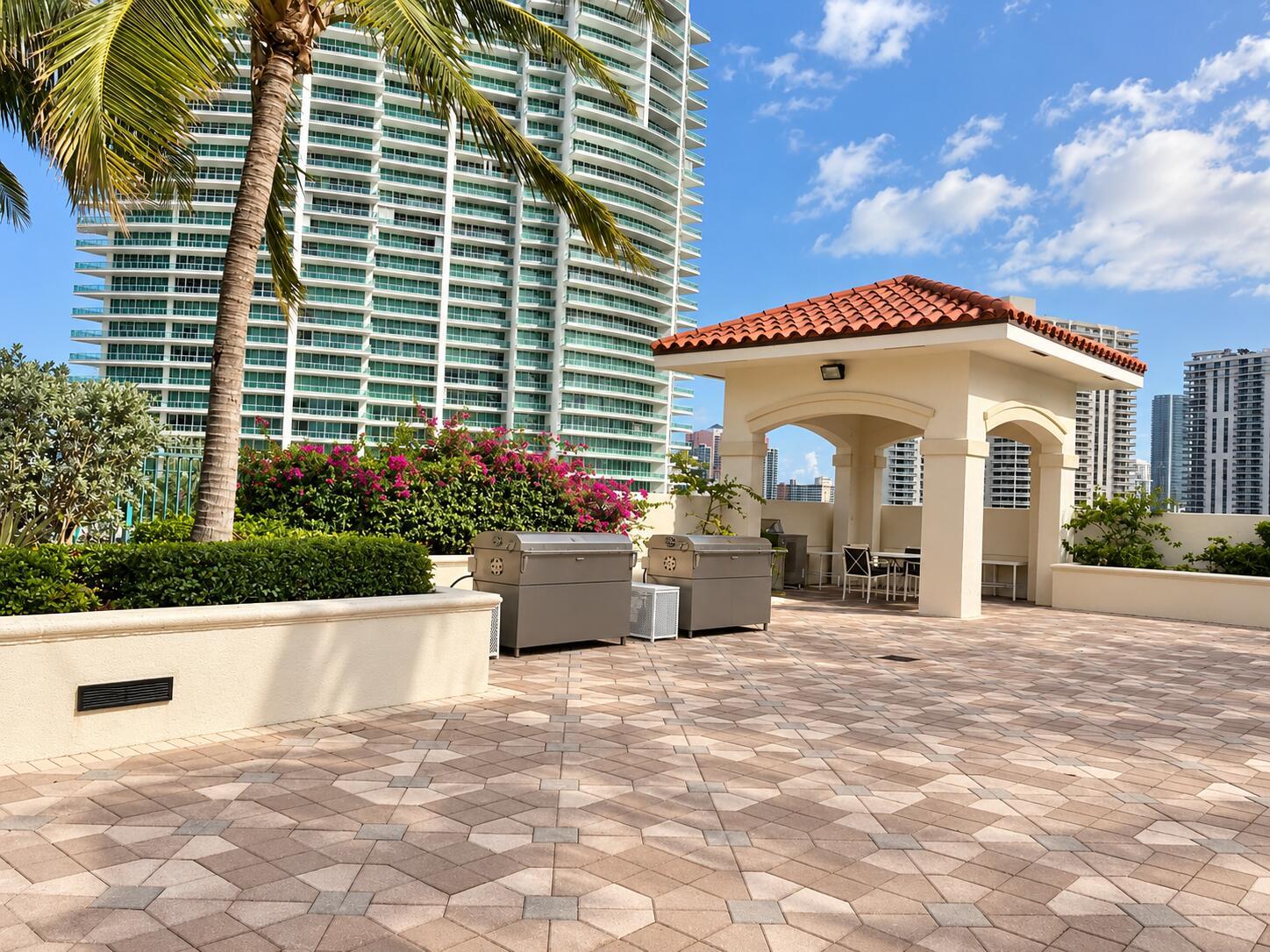 Residential Lease in Aventura 5