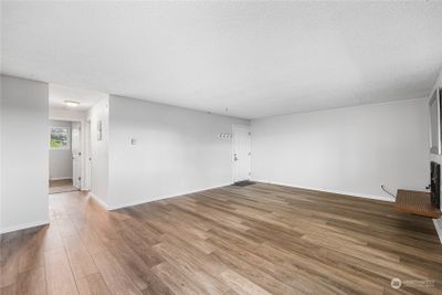 A10 - 7322 19th Street W, Condo with 2 bedrooms, 1 bathrooms and 1 parking in Tacoma WA | Image 3