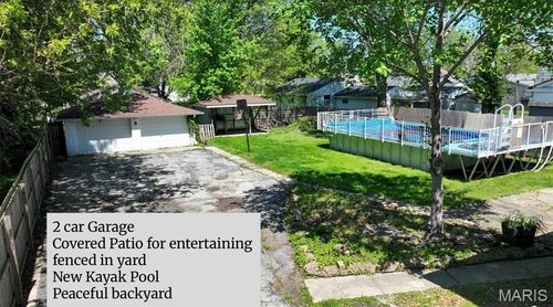 919 W Henry St, Staunton, IL, 62088-1635 | Card Image
