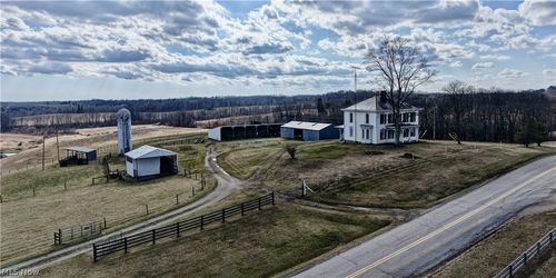 6040 Pinecrest Dr, Zanesville, OH, 43701-9153 | Card Image