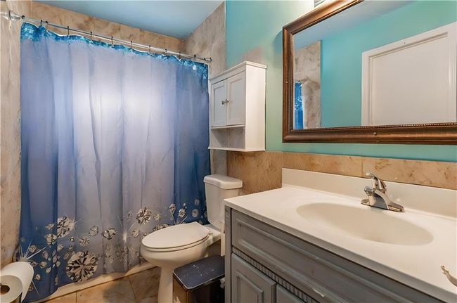 27 Bascom Pl, Home with 6 bedrooms, 3 bathrooms and null parking in Staten Island NY | Image 12