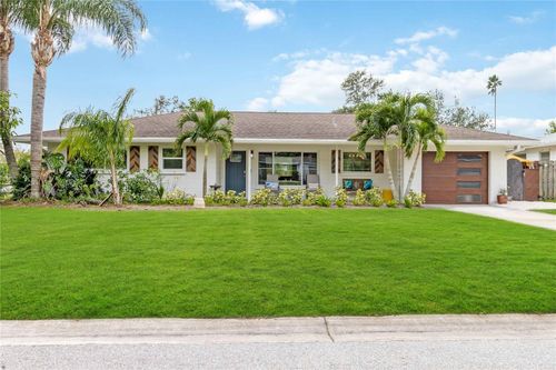 2266 Sunnyside Ln, SARASOTA, FL, 34239-4603 | Card Image