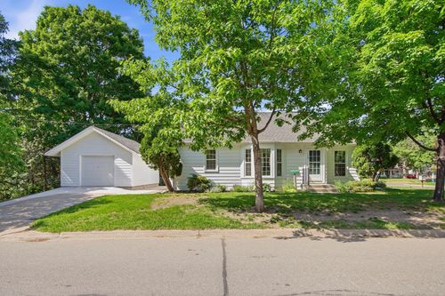 1100 W 73rd St, Richfield, MN, 55423-3004 | Card Image
