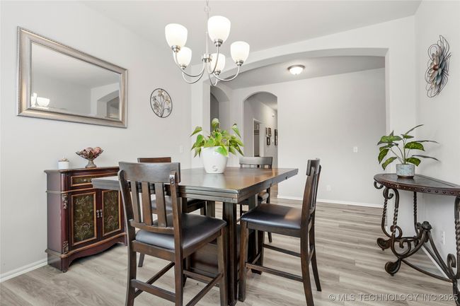 6250 S 317 Th East Ave, House other with 4 bedrooms, 3 bathrooms and null parking in Broken Arrow OK | Image 4