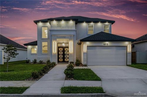 1013 N Buxton Ave, Edinburg, TX, 78541-1418 | Card Image