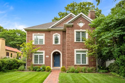 1420 Isabella St, Wilmette, IL, 60091-3240 | Card Image